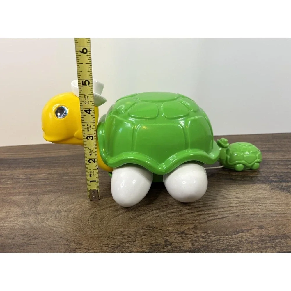 Vintage Musical Green Turtle With White Hat With Baby Pull String Moving Toy